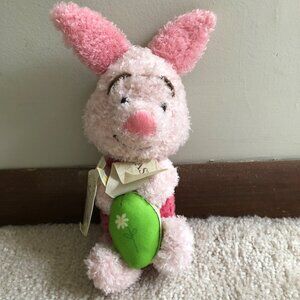 Hallmark Piglet Disney Winnie the Pooh Eastertime Plush 2015 NWT